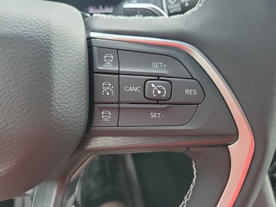 2027 Jeep Grand Cherokee Laredo X