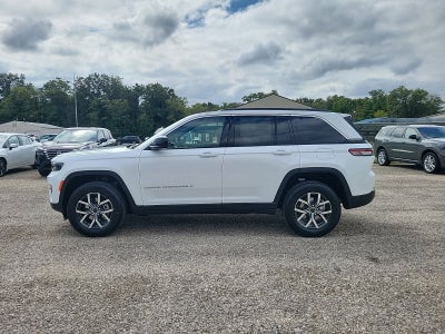 2027 Jeep Grand Cherokee Laredo X