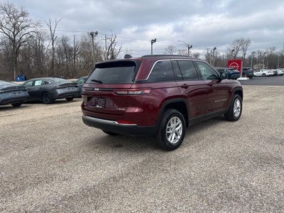 2026 Jeep Grand Cherokee Laredo
