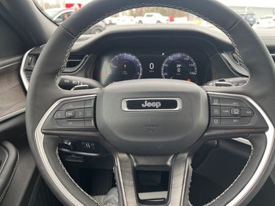 2026 Jeep Grand Cherokee Laredo