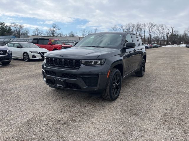 2026 Jeep Grand Cherokee Laredo