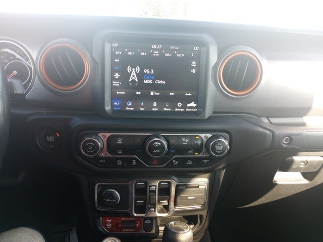 2021 Jeep Gladiator Mojave