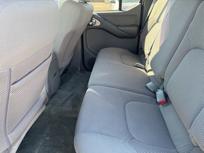 2016 Nissan Frontier SV