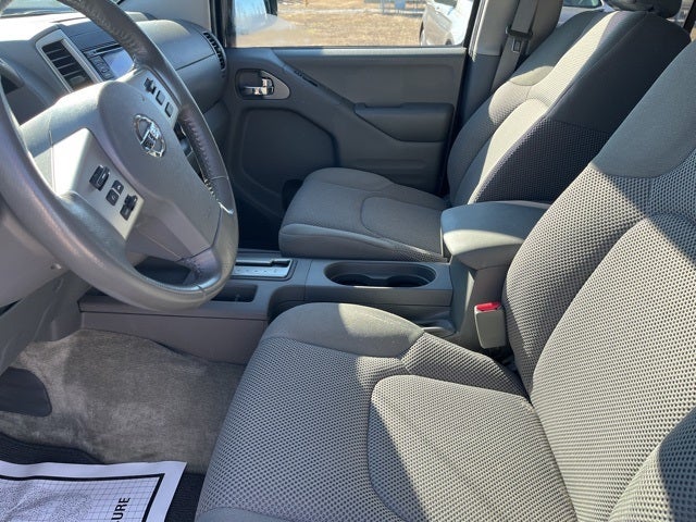 2016 Nissan Frontier SV