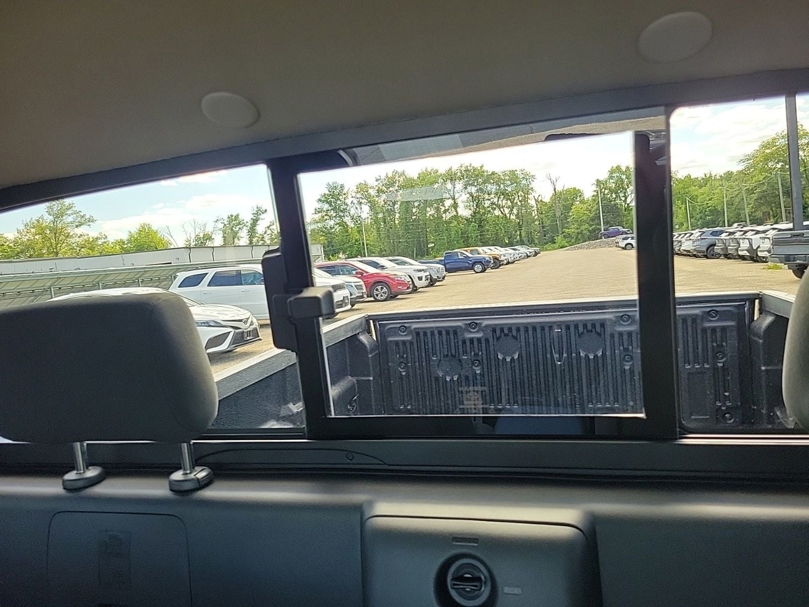 2025 Nissan Frontier S