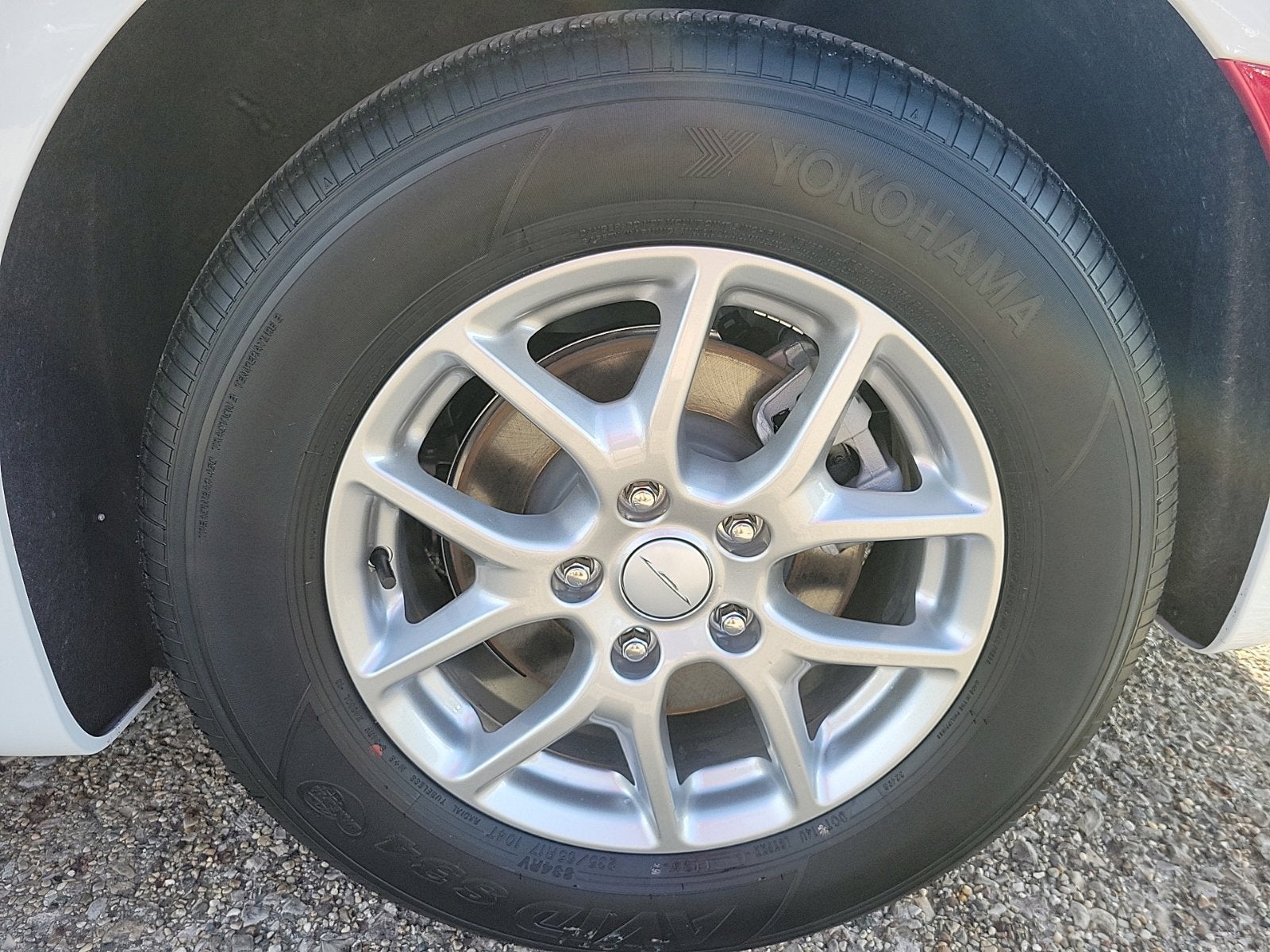 2027 Chrysler Pacifica Select