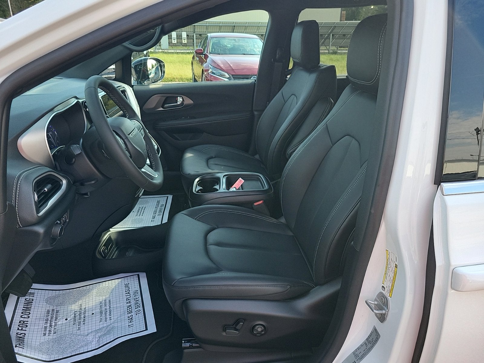 2027 Chrysler Pacifica Select