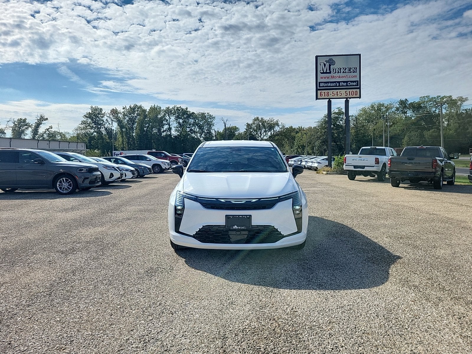 2027 Chrysler Pacifica Select