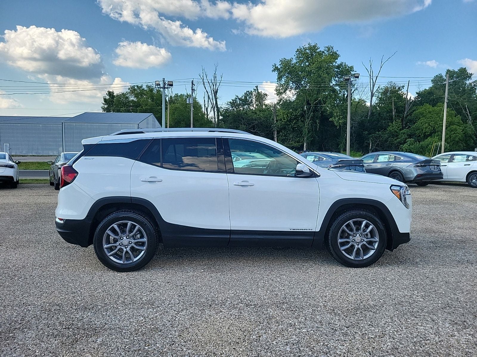 2024 GMC Terrain SLT