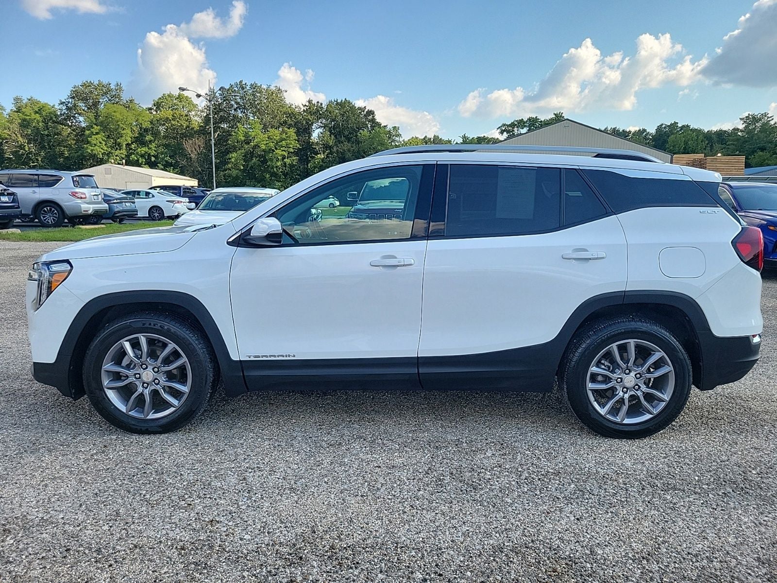 2024 GMC Terrain SLT