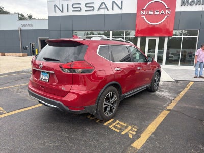 2017 Nissan Rogue SL