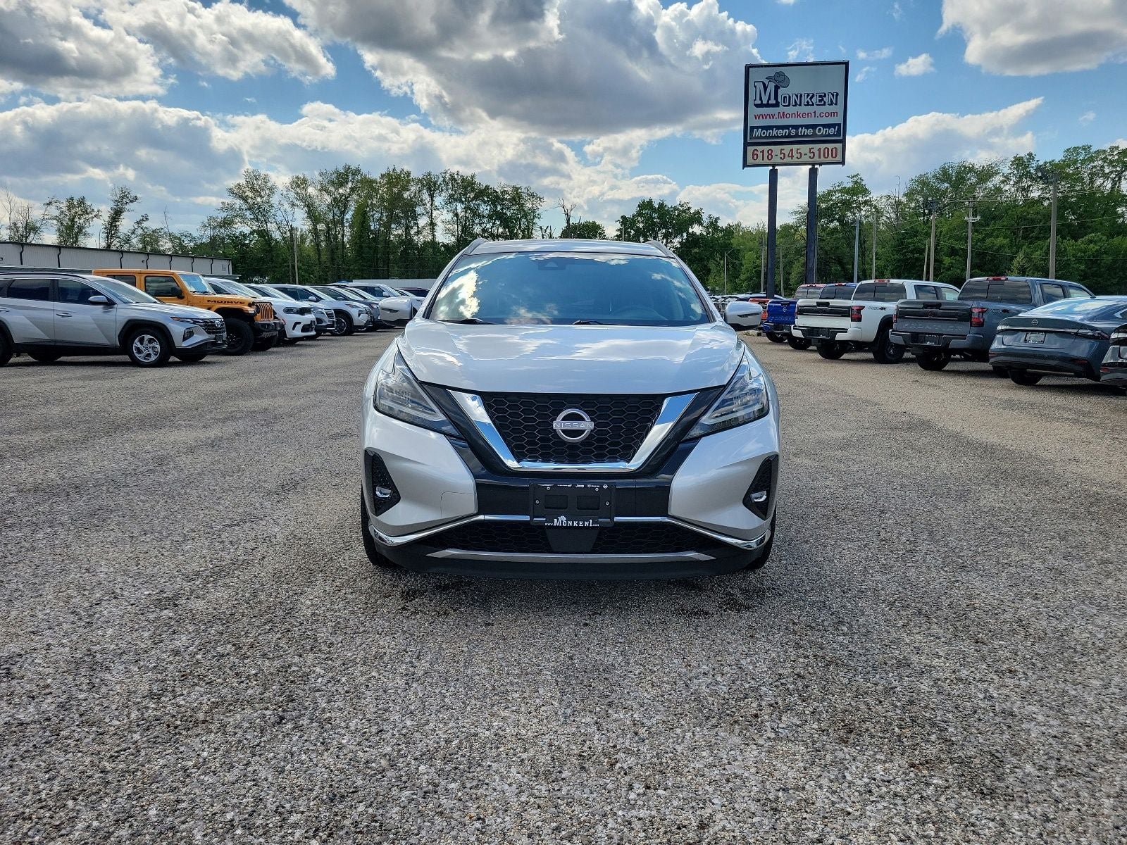 2023 Nissan Murano SV