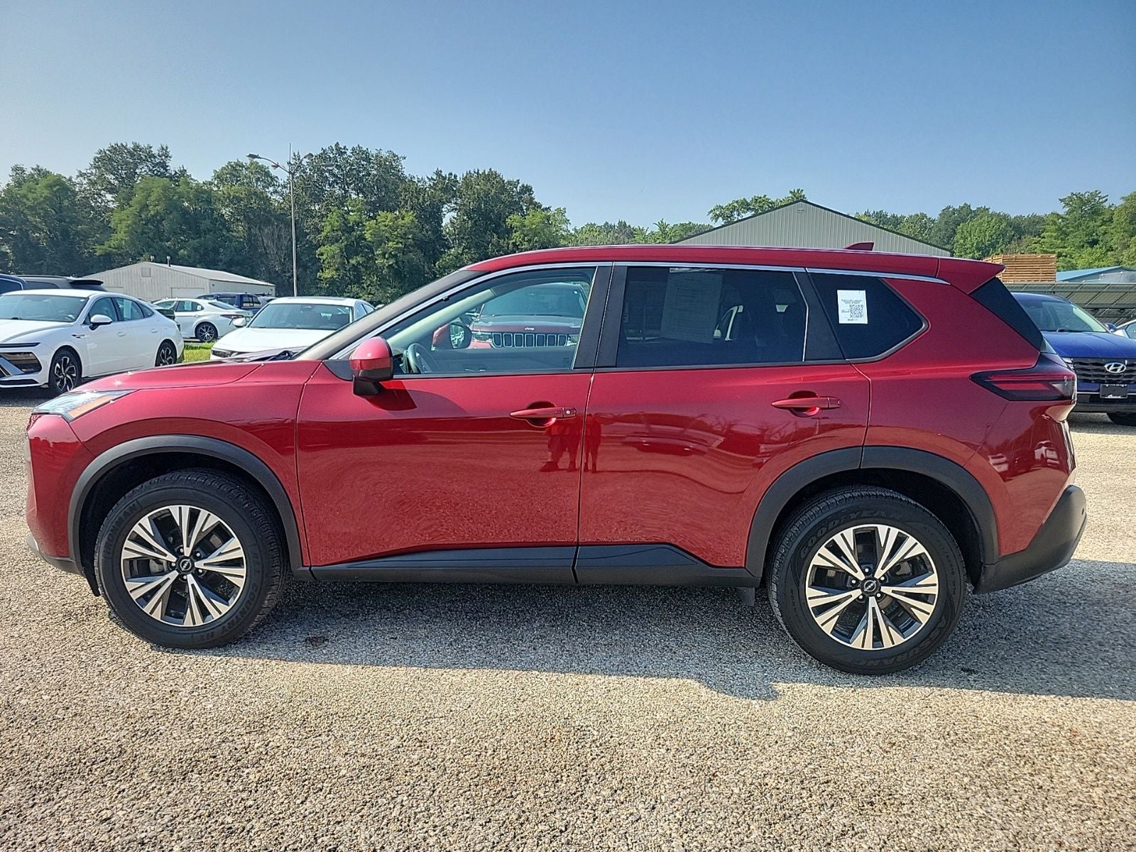 2023 Nissan Rogue SV