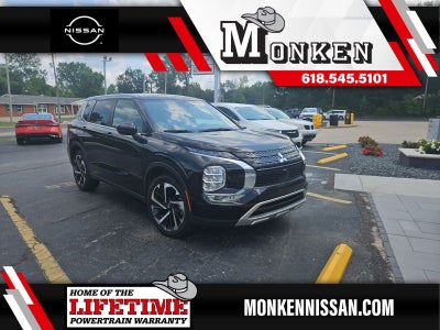 2024 Mitsubishi Outlander SE