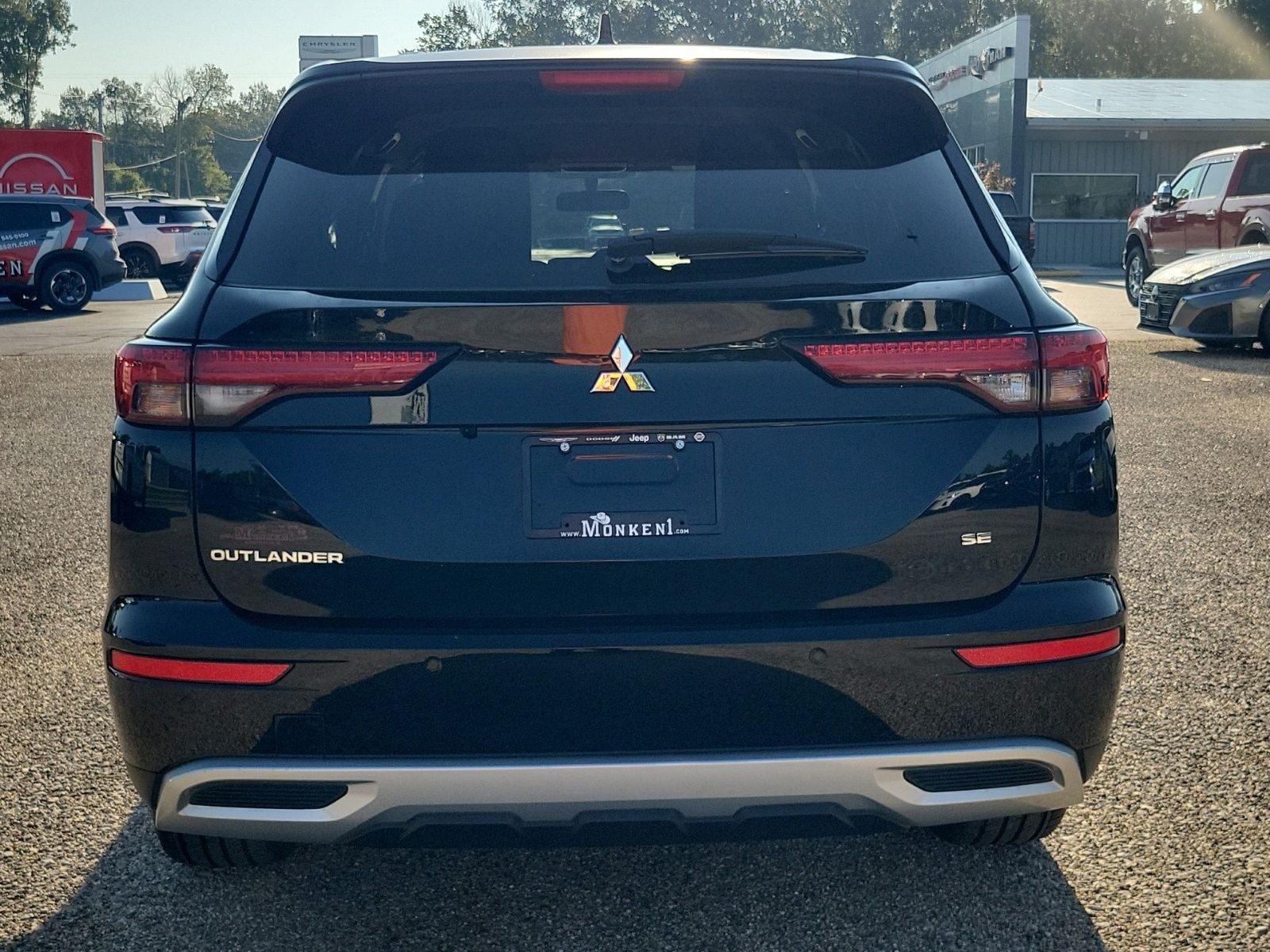 2024 Mitsubishi Outlander SE