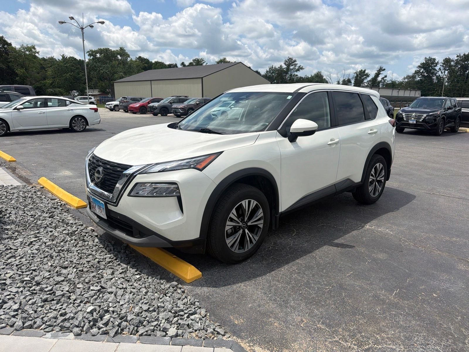 2022 Nissan Rogue SV