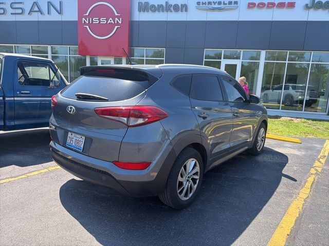 2016 Hyundai Tucson SE