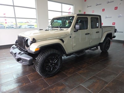 2022 Jeep Gladiator Altitude