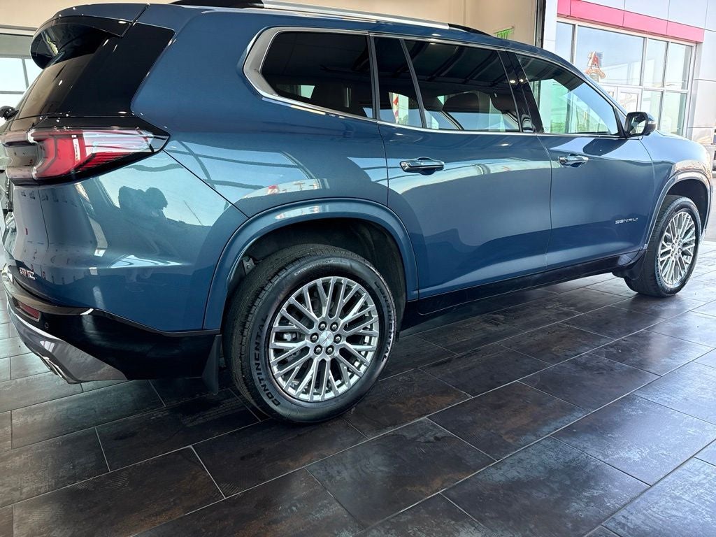 2024 GMC Acadia Denali