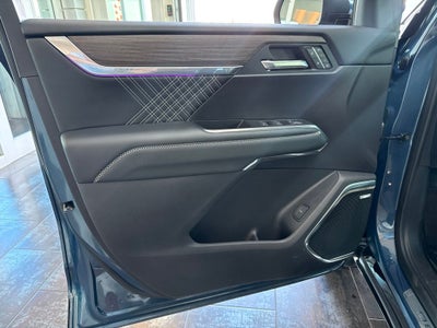 2024 GMC Acadia Denali