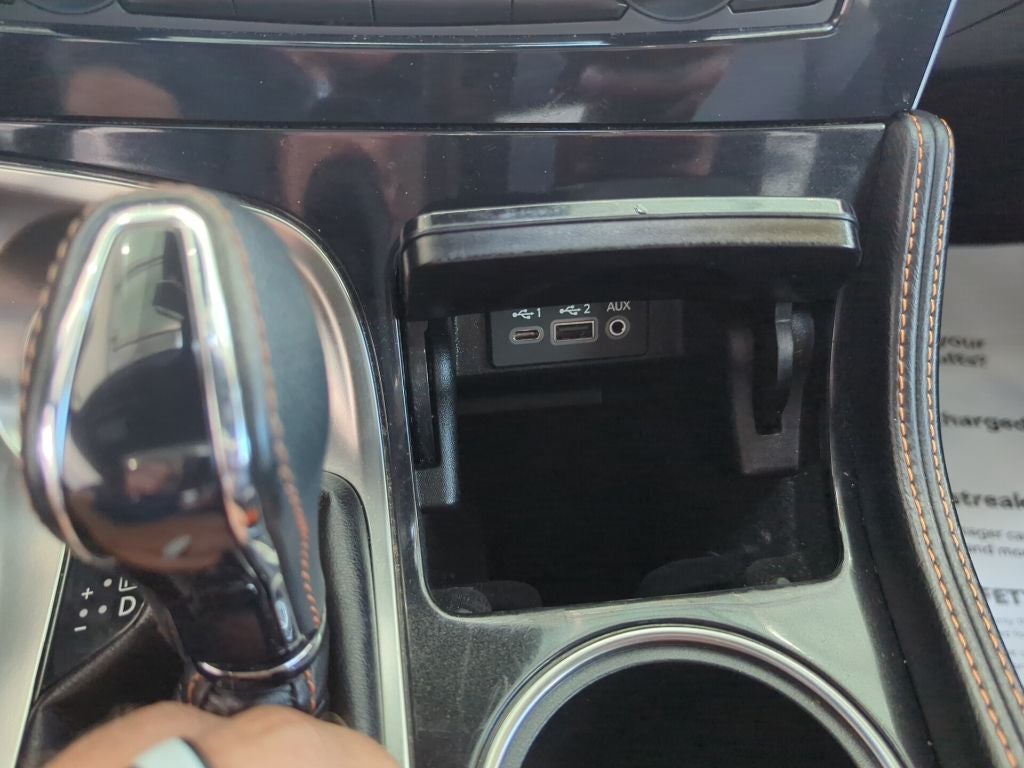 2021 Nissan Maxima SR