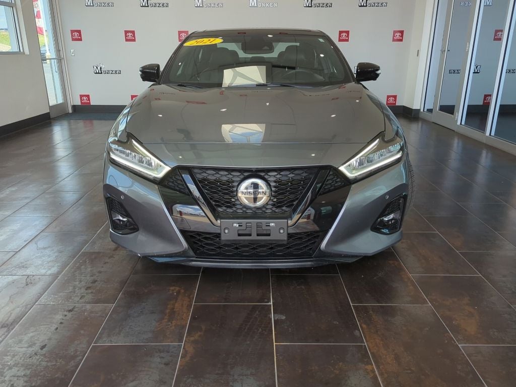 2021 Nissan Maxima SR