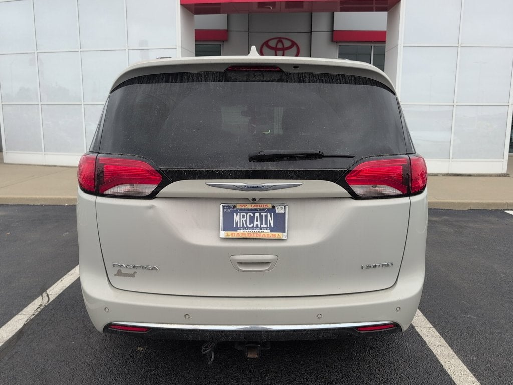 2020 Chrysler Pacifica Limited