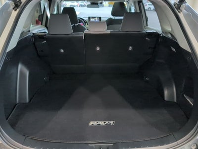 2019 Toyota RAV4 Hybrid XLE