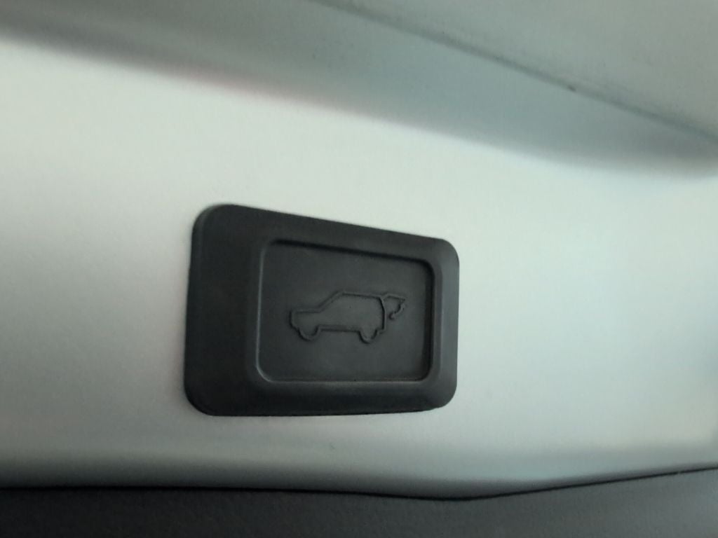 2019 Toyota RAV4 Hybrid XLE