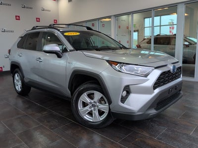2019 Toyota RAV4 Hybrid XLE