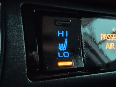 2019 Toyota RAV4 Hybrid XLE