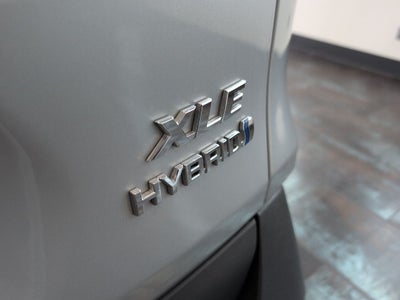 2019 Toyota RAV4 Hybrid XLE