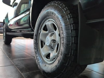 2016 Toyota Tacoma SR