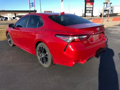2019 Toyota Camry SE