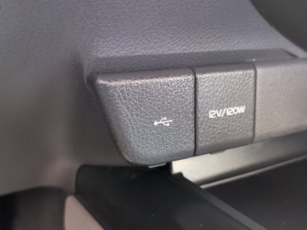2020 Toyota Camry Hybrid SE