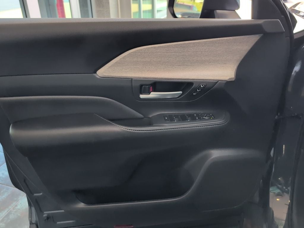 2025 Toyota Grand Highlander Limited