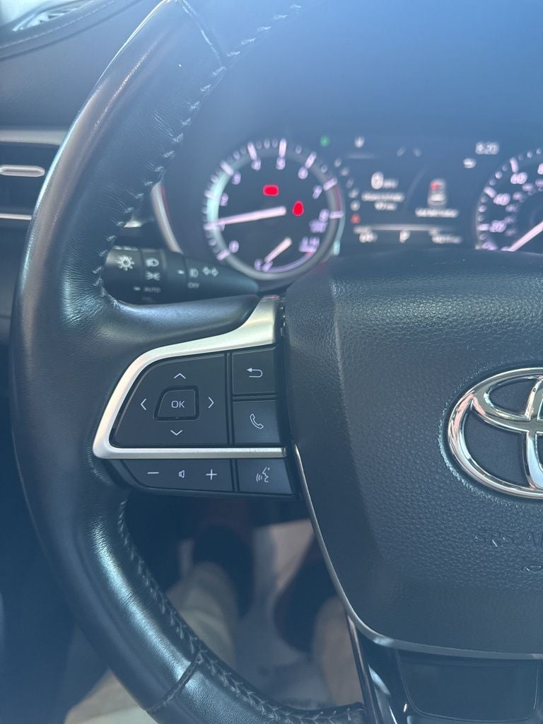 2022 Toyota Highlander Platinum