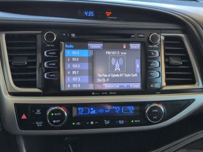 2018 Toyota Highlander SE