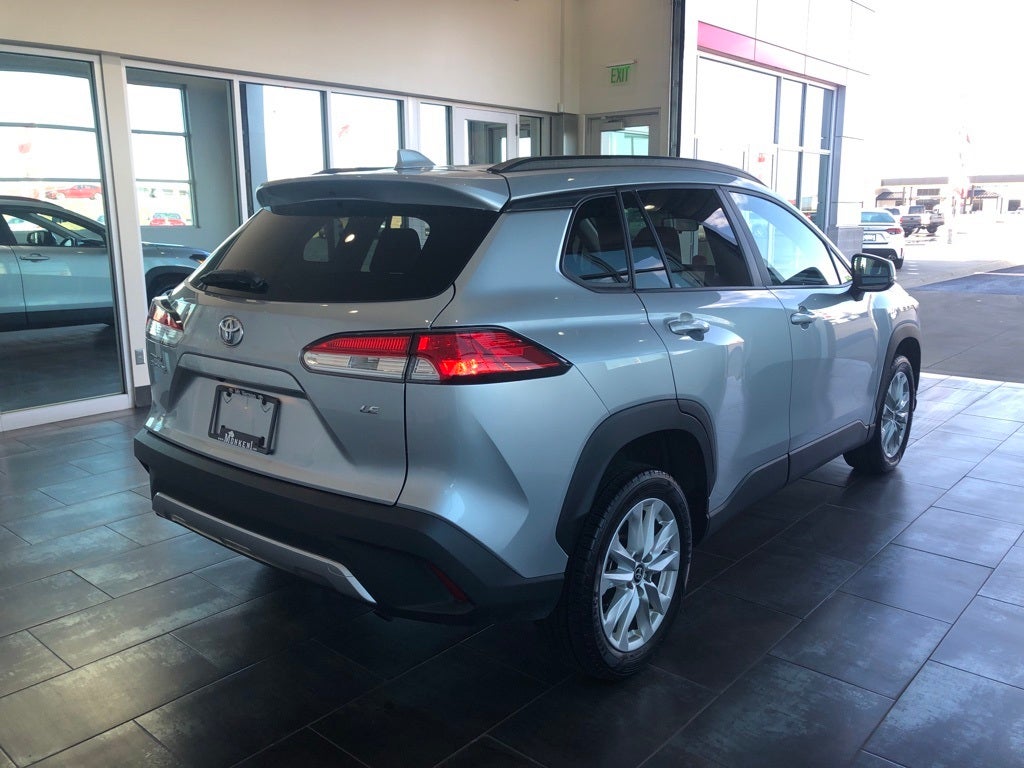 2022 Toyota Corolla Cross LE