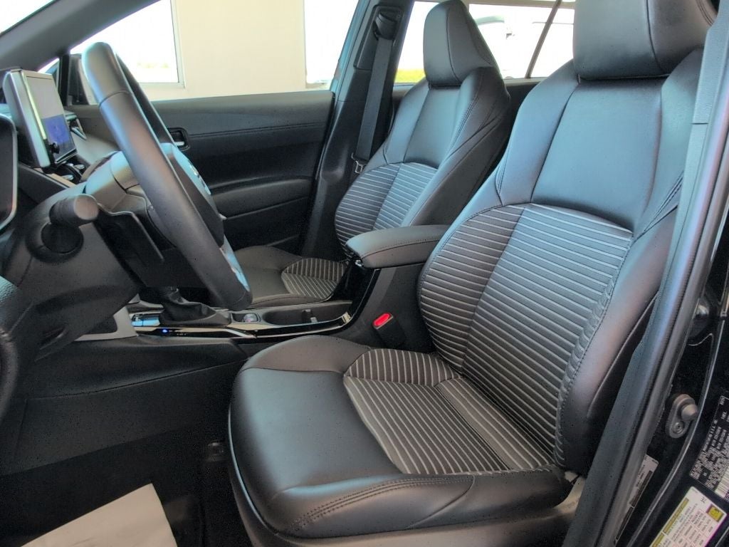 2024 Toyota Corolla Cross Hybrid XSE
