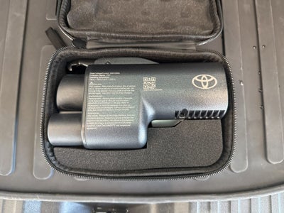 2023 Toyota bZ4X Limited