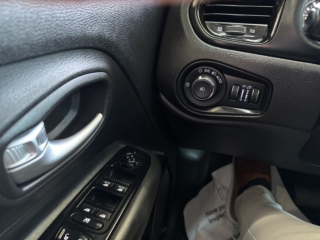 2020 Jeep Renegade Altitude