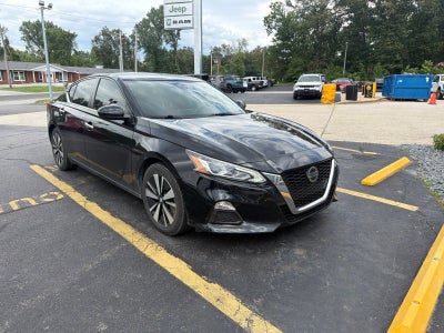 2022 Nissan Altima 2.5 SV