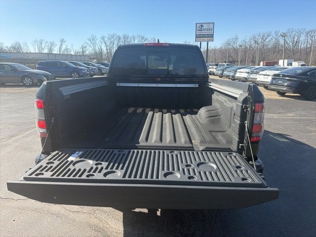 2024 Nissan Frontier Crew Cab Long Bed SV
