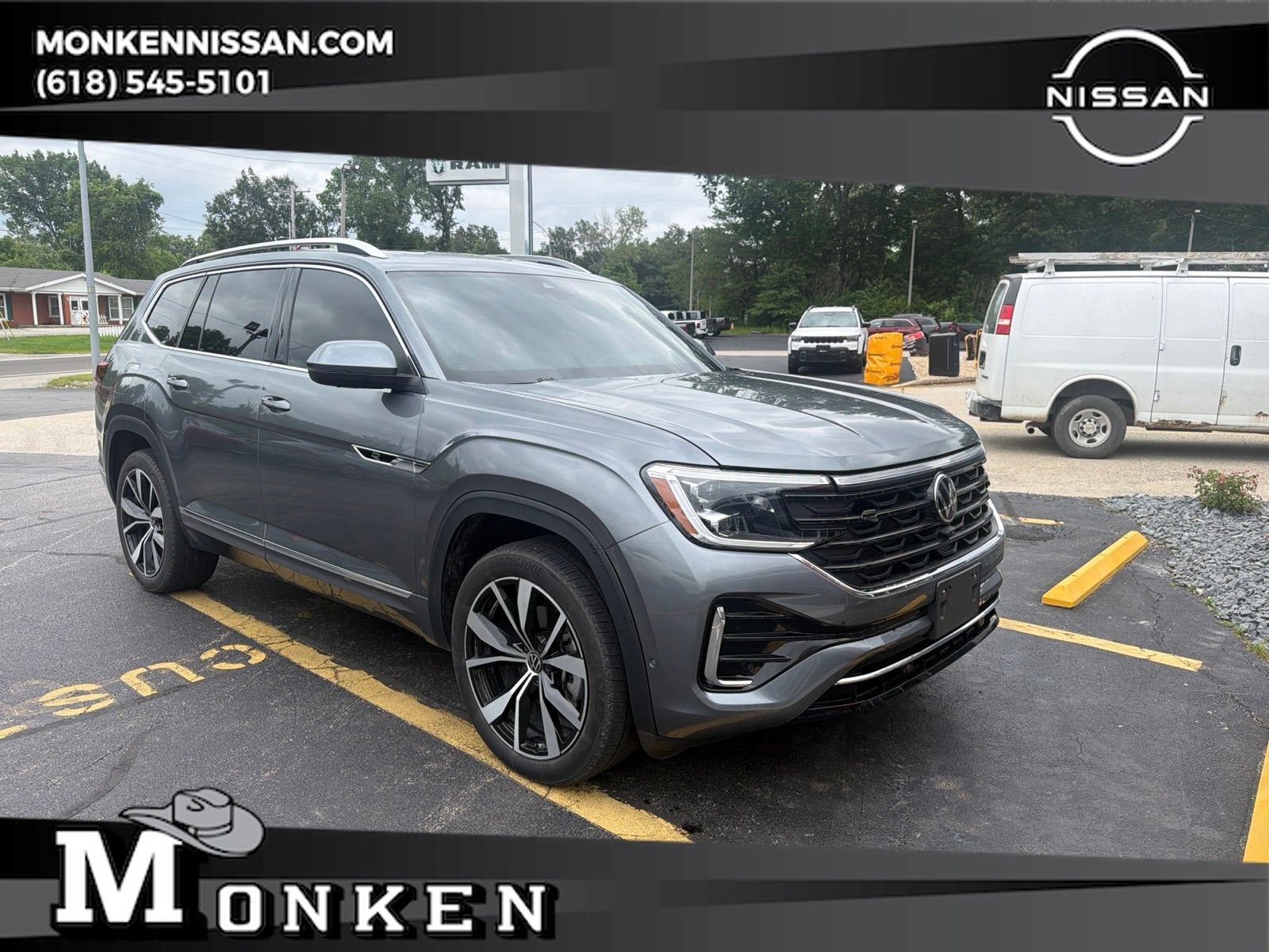 2024 Volkswagen Atlas 2.0T SEL Premium R-Line