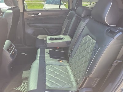 2024 Volkswagen Atlas 2.0T SEL Premium R-Line