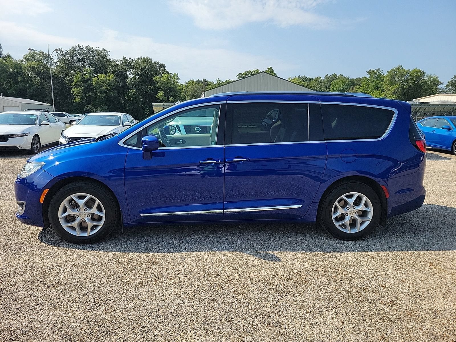 2020 Chrysler Pacifica Touring L