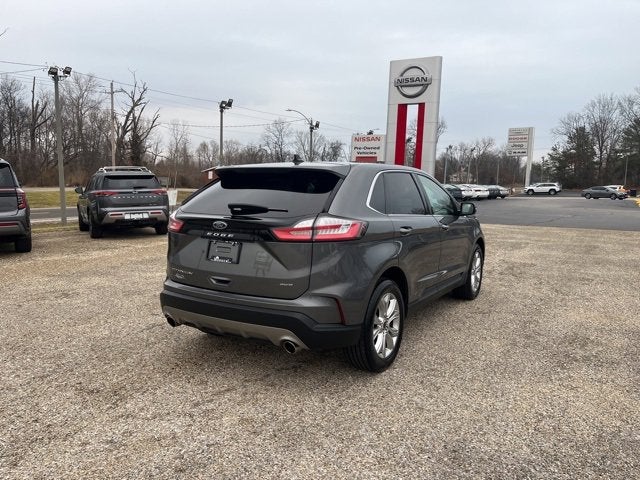 2023 Ford Edge Titanium