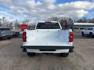 2018 Chevrolet Silverado 1500 Custom
