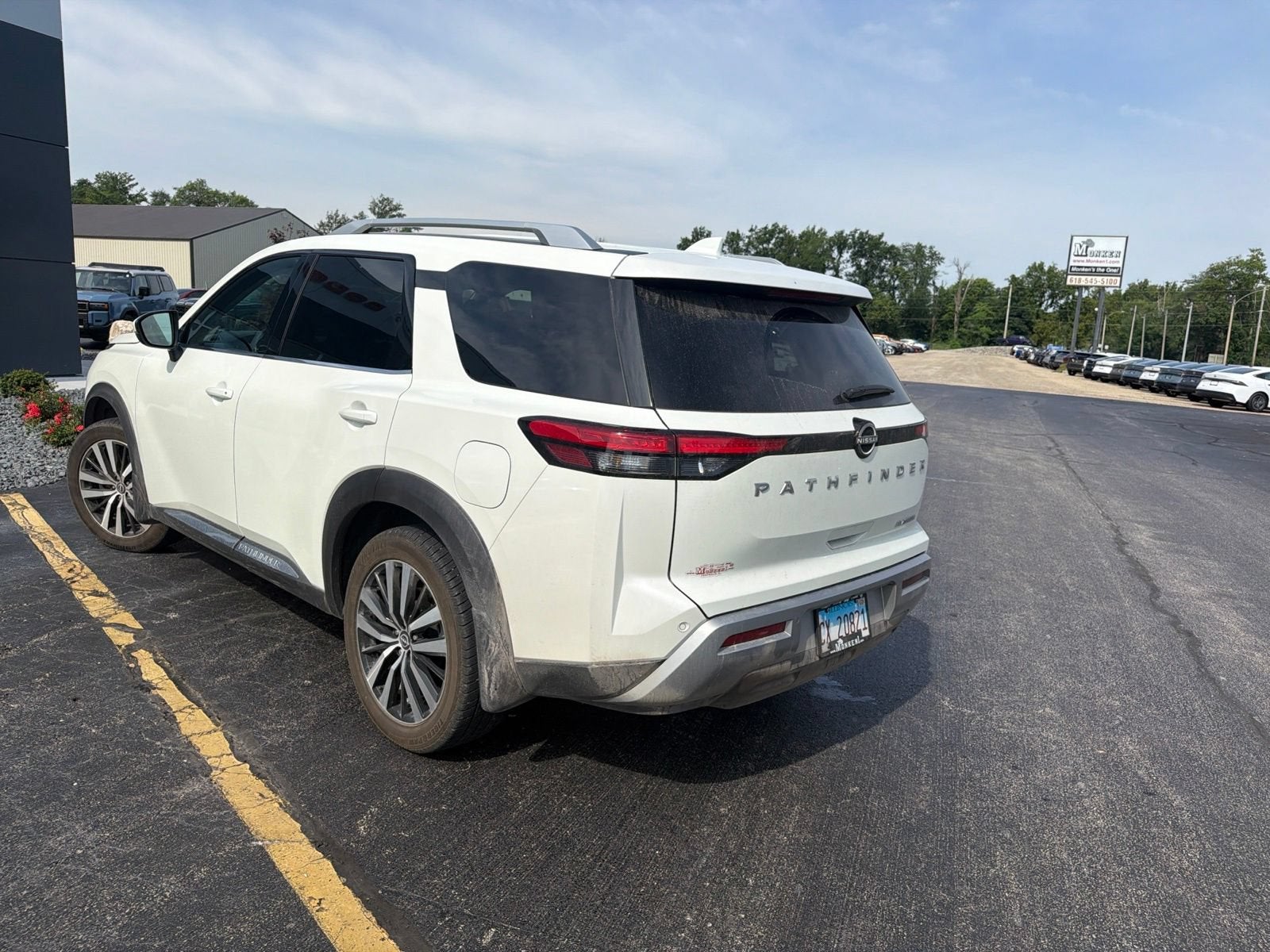 2024 Nissan Pathfinder Platinum